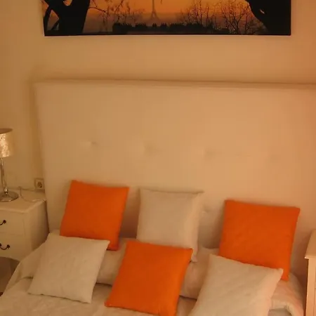 Edificio Mediterraneo Old Town Apartman *