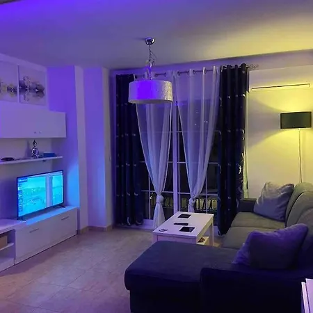 Edificio Mediterraneo Old Town * Estepona